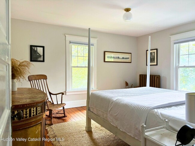 Building Photo - 590 NY-23B