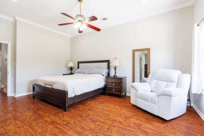 Building Photo - 4614 Briarberry Dr