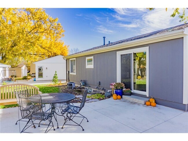 Building Photo - 112514 E Washington Ln