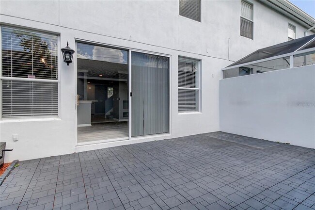 Building Photo - 10003 Bradwell Pl