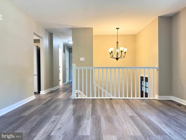 Building Photo - 2 Kelly Ct