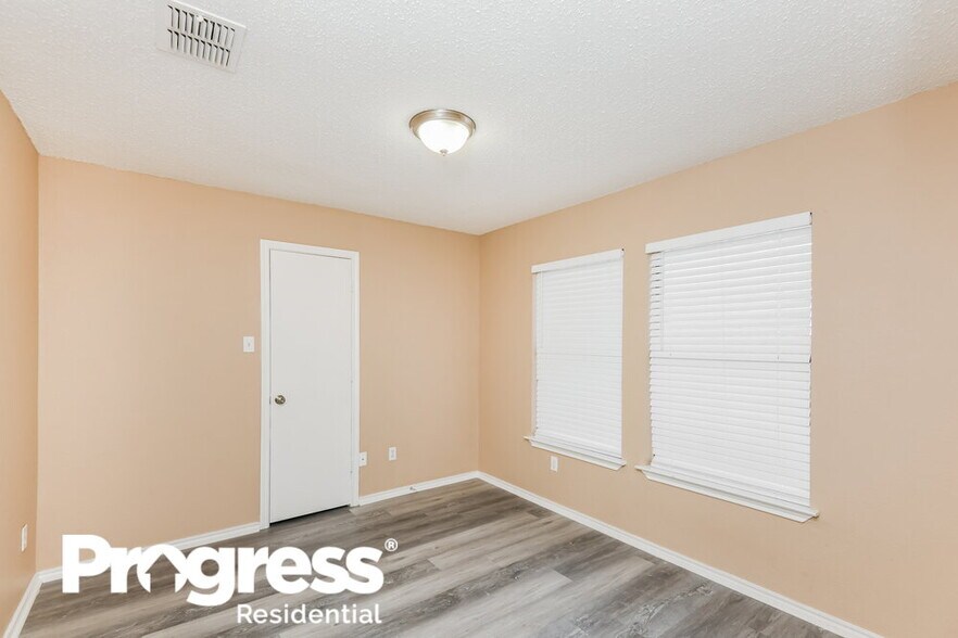 Building Photo - 3505 Chapel Pointe Trail