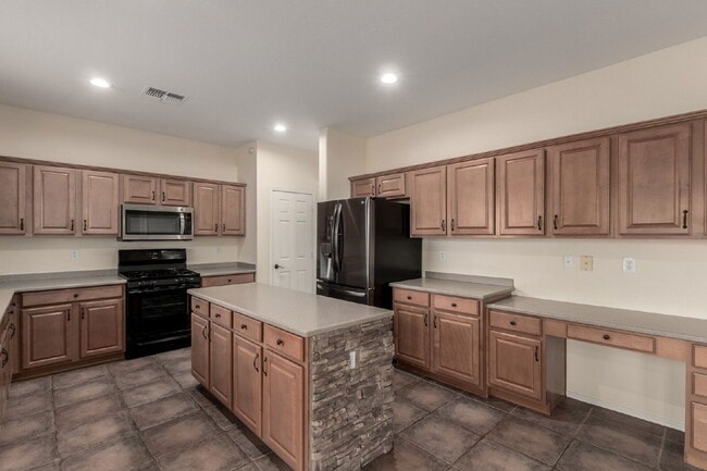 Building Photo - 4618 E Brilliant Sky Dr