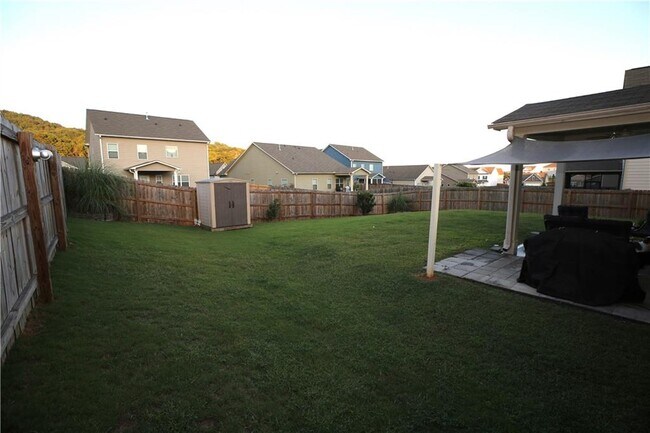 Building Photo - 126 Couper Way