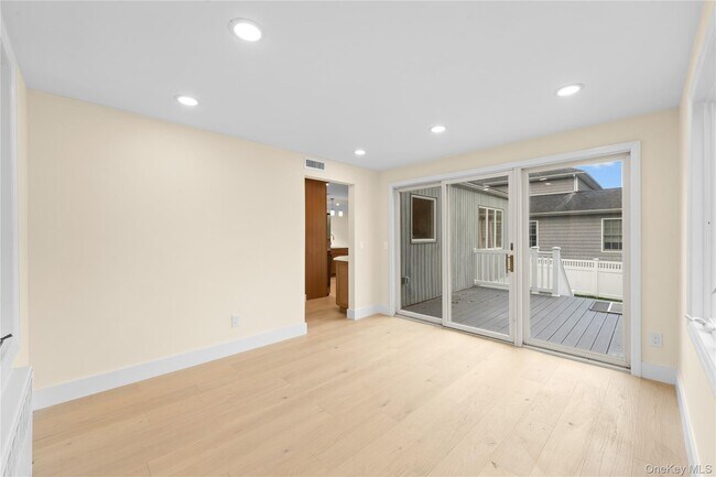 Building Photo - 31 Cail Dr