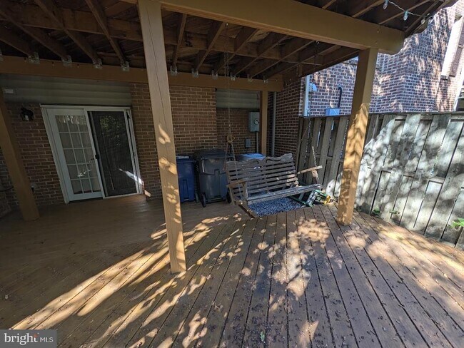 Building Photo - 8241 Clifton Farm Ct