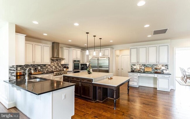 Building Photo - 6626 Ivy Hill Dr