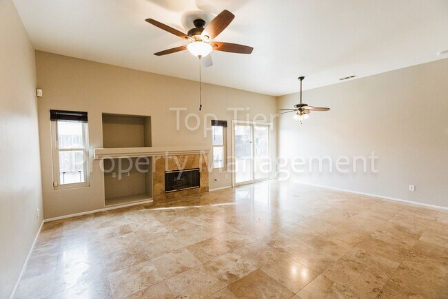 Building Photo - Beautiful 4 bed / 2 bath / 1,708 sqft Single Story Home in Rio Vista community of Oceanside