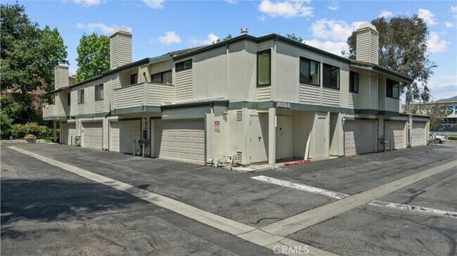 Building Photo - 10500 Sunland Blvd