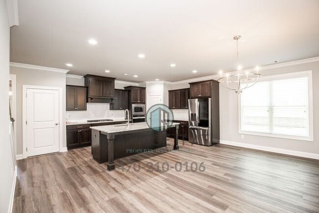 Building Photo - Brand New 4 Bedroom House in Suwanee close to HWY 85