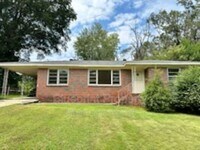 Building Photo - 9836 Redcliff Rd