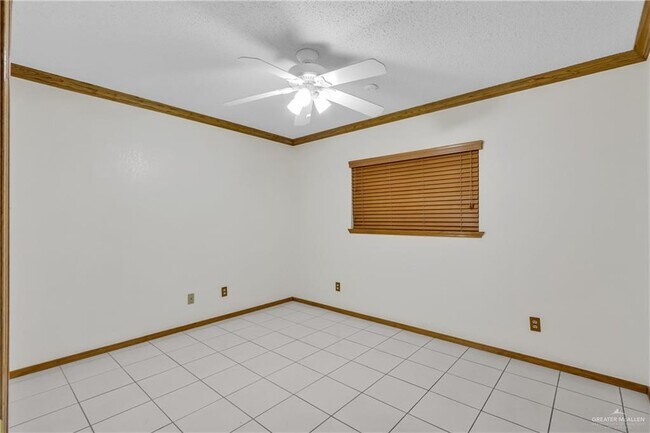 Building Photo - 15 N 21st St