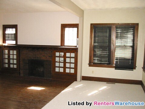 Building Photo - 525 S 5th St