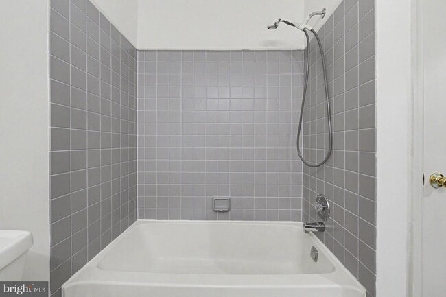 Building Photo - 1522 Isaacs Ct