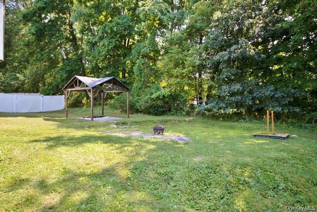 Building Photo - 346 Angelo Dr