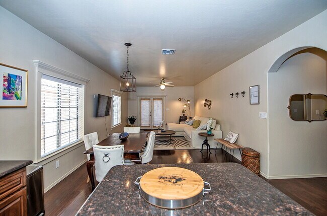 Building Photo - "Fully-Furnished 3-Bedroom, 2-Bathroom Home!"