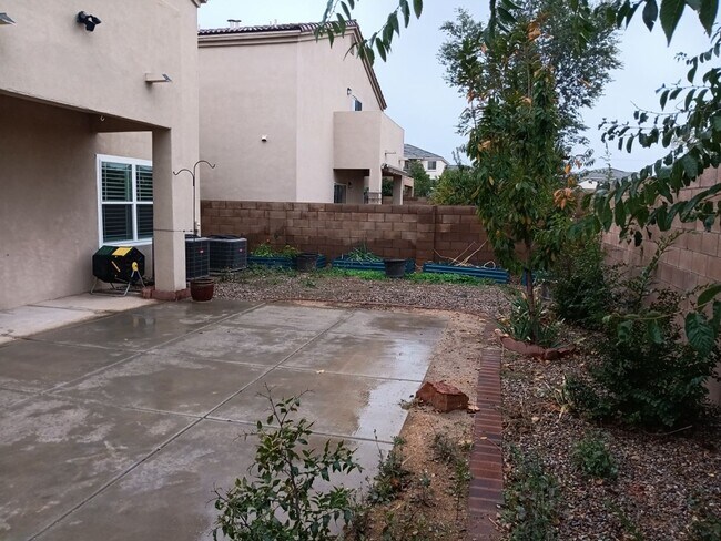Building Photo - Stunning 4-bedroom, 3.5-bathroom home! Showings coming soon!