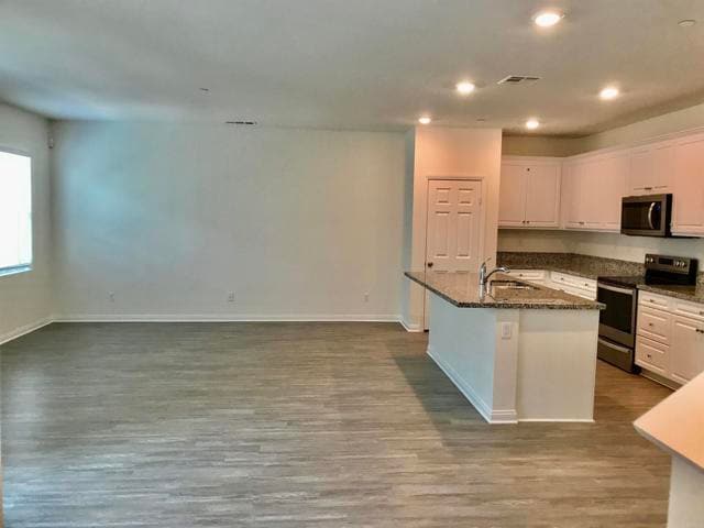 Building Photo - 365 Fitzpatrick Rd