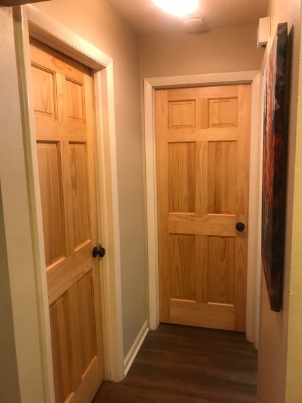 Solid wood bedroom doors with both interior and exterior locks - 1209 W Plum St
