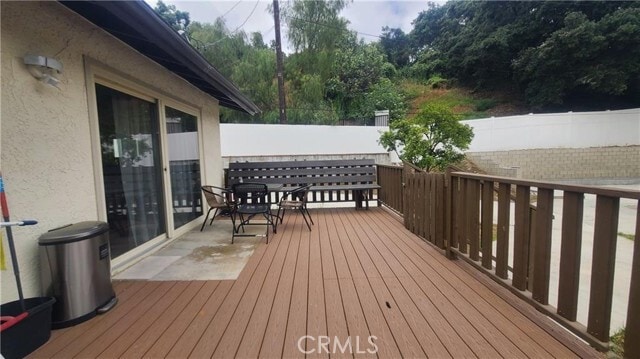 Building Photo - 10252 Haines Canyon Ave