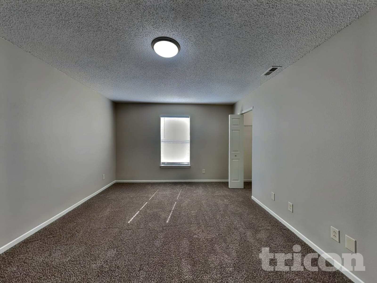 Building Photo - 9017 Southernwood Way