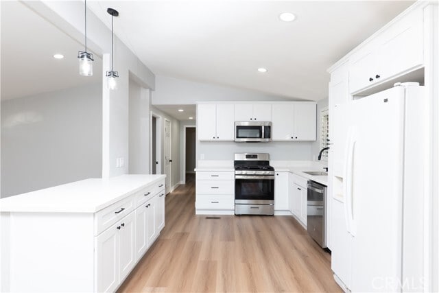 Building Photo - 21643 Waite St