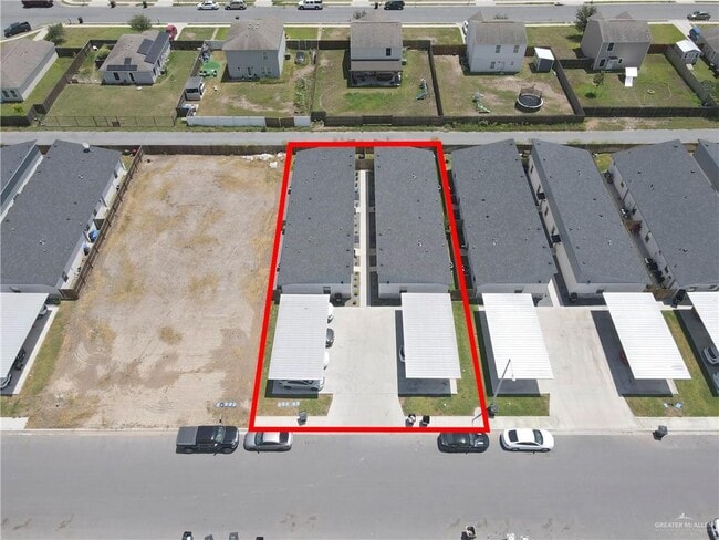 Building Photo - 22 Playa Dr