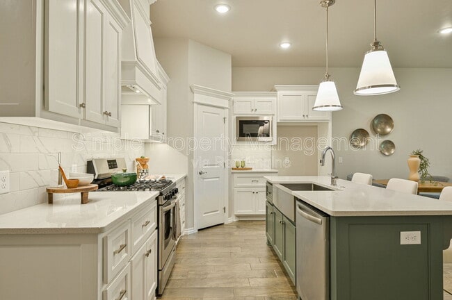 Building Photo - 3806 Palmetto Trail