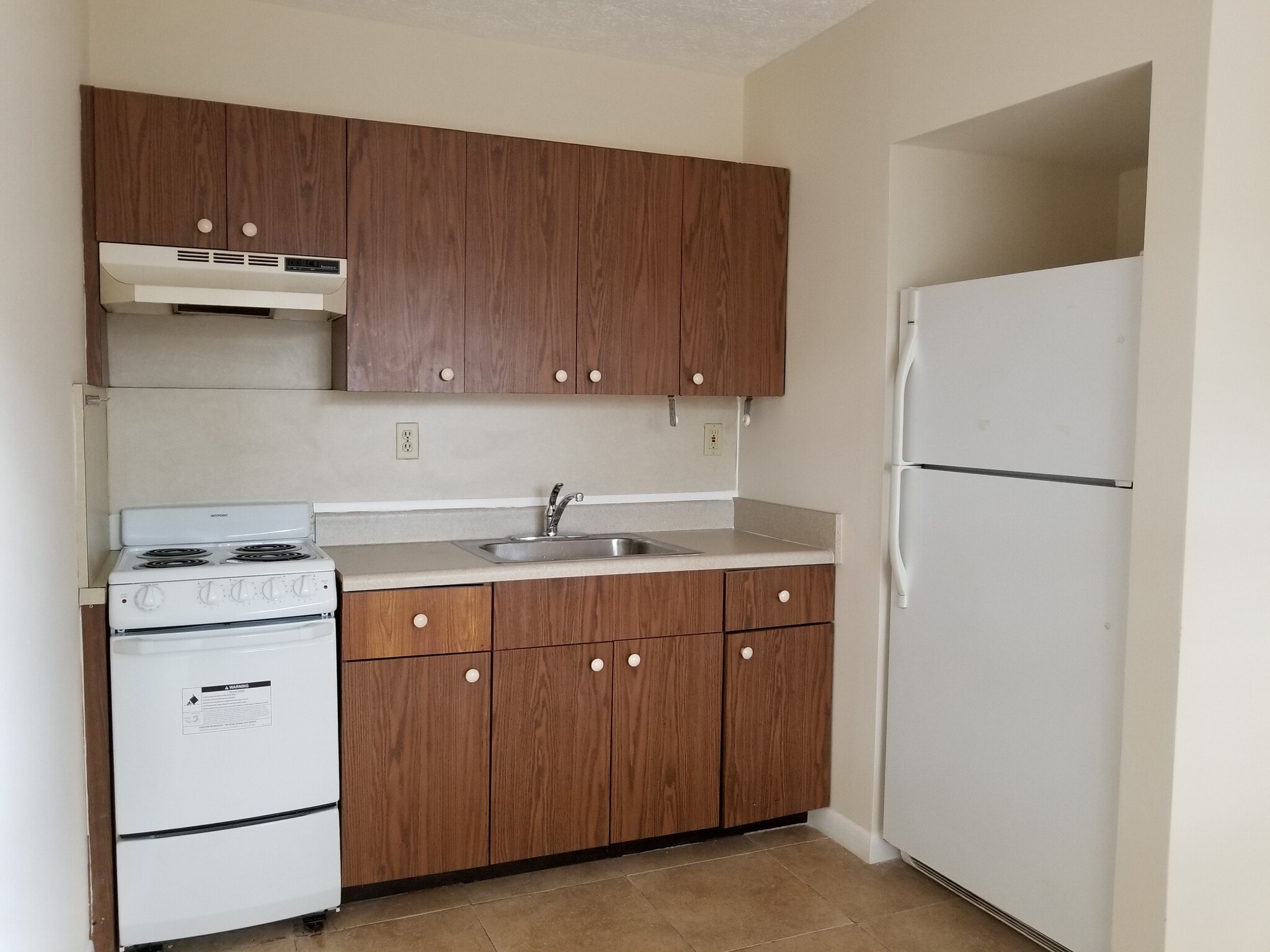 Building Photo - 2326 Monroe St