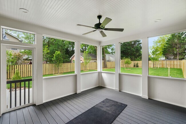 Building Photo - 517 Great Falls St