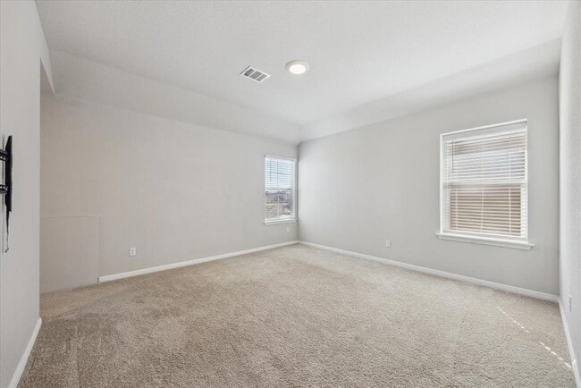 Building Photo - 220 Tributary Way