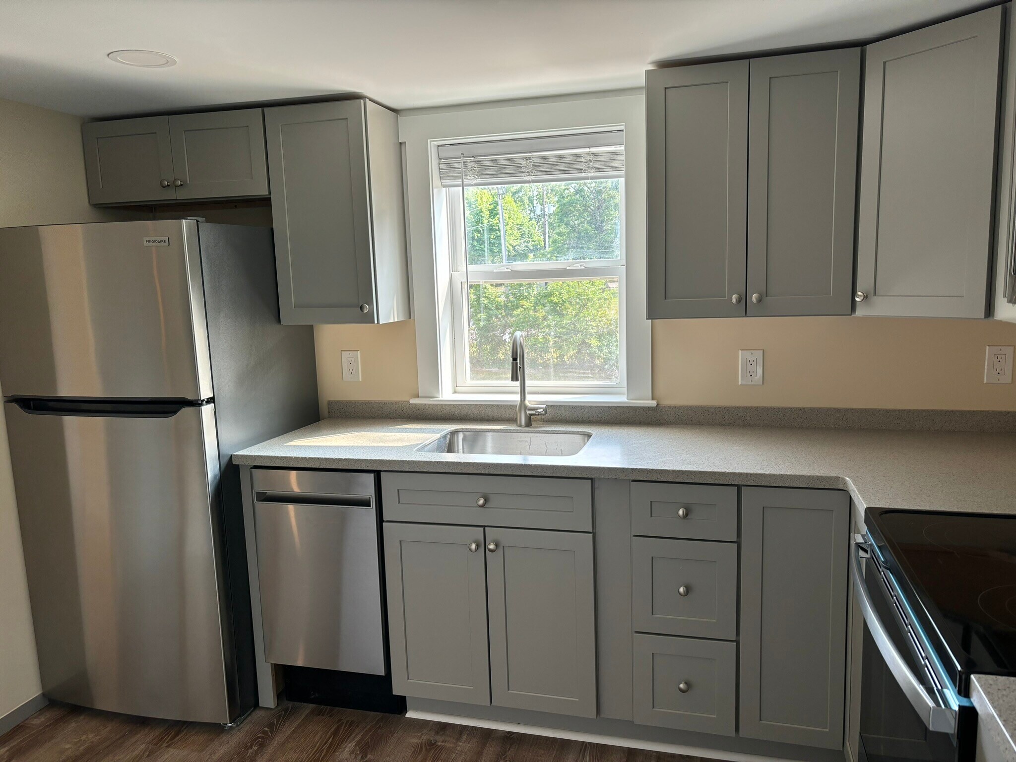 Kitchen - 31 Church Rd