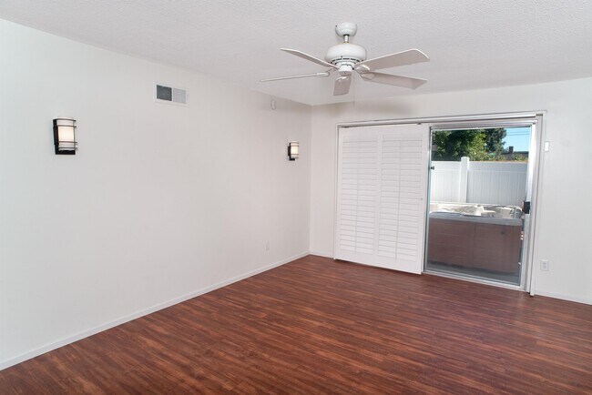 Building Photo - 18624 Kenya St