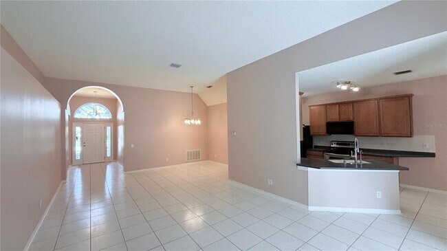 Building Photo - 4712 Mapletree Loop
