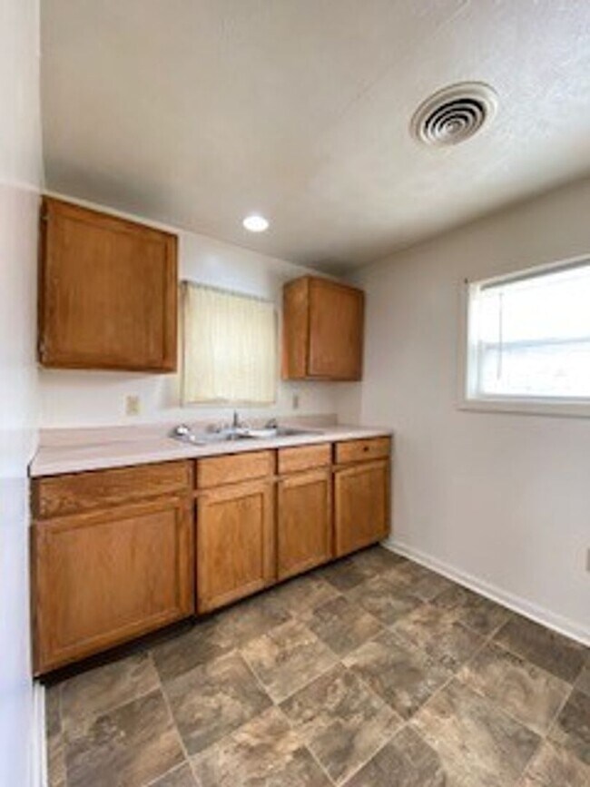 Building Photo - Big Value At An Affordable Rate - Water In...
