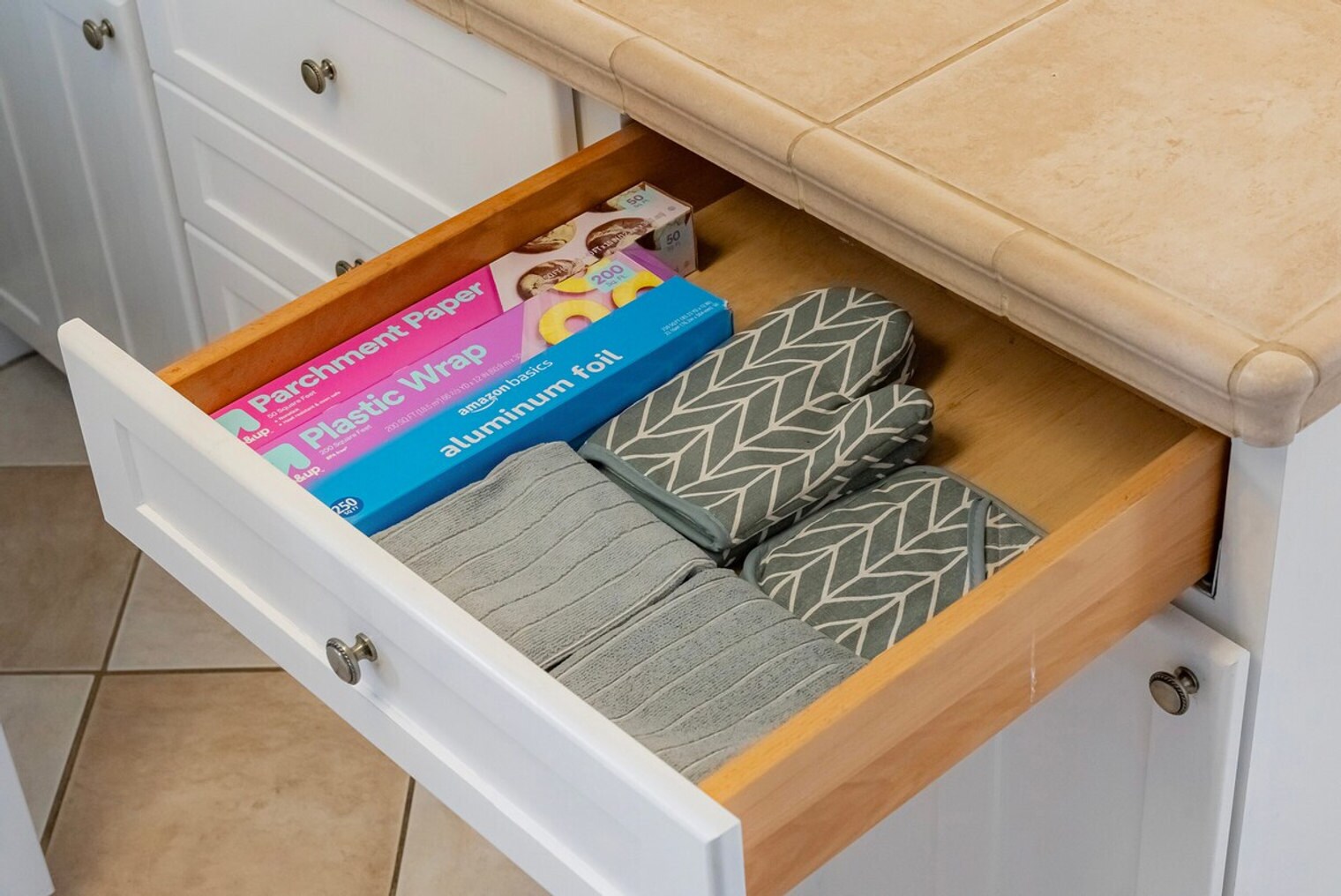 Building Photo - 2391 Shibley Ave