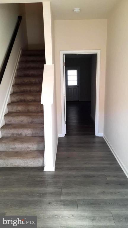 Primary Photo - 930 Admiral's Quay Dr