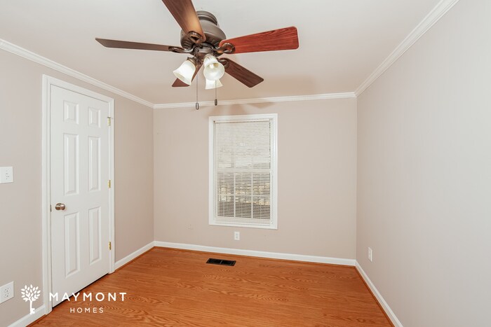 Building Photo - 3004 Happy Top Rd