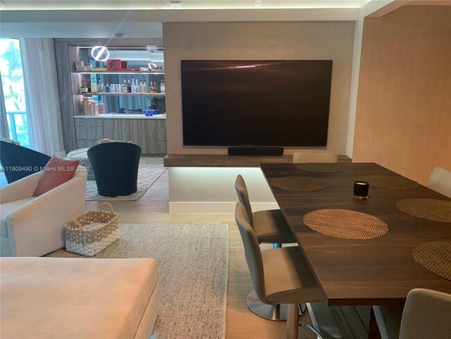 Building Photo - 9401 Collins Ave