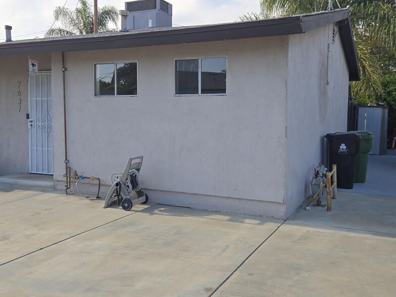 Primary Photo - 7637 N Claybeck Ave