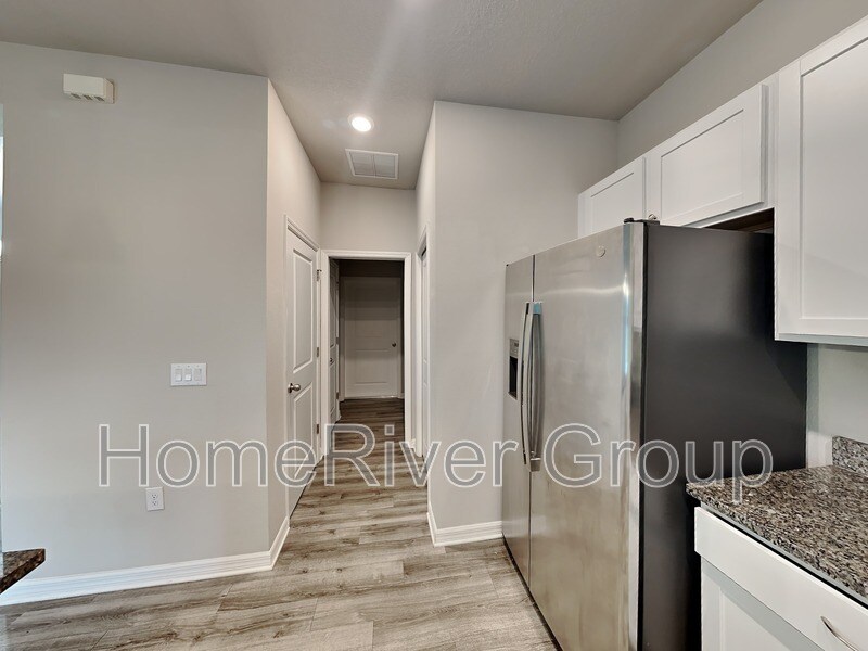Building Photo - 18407 Kerrville Cir