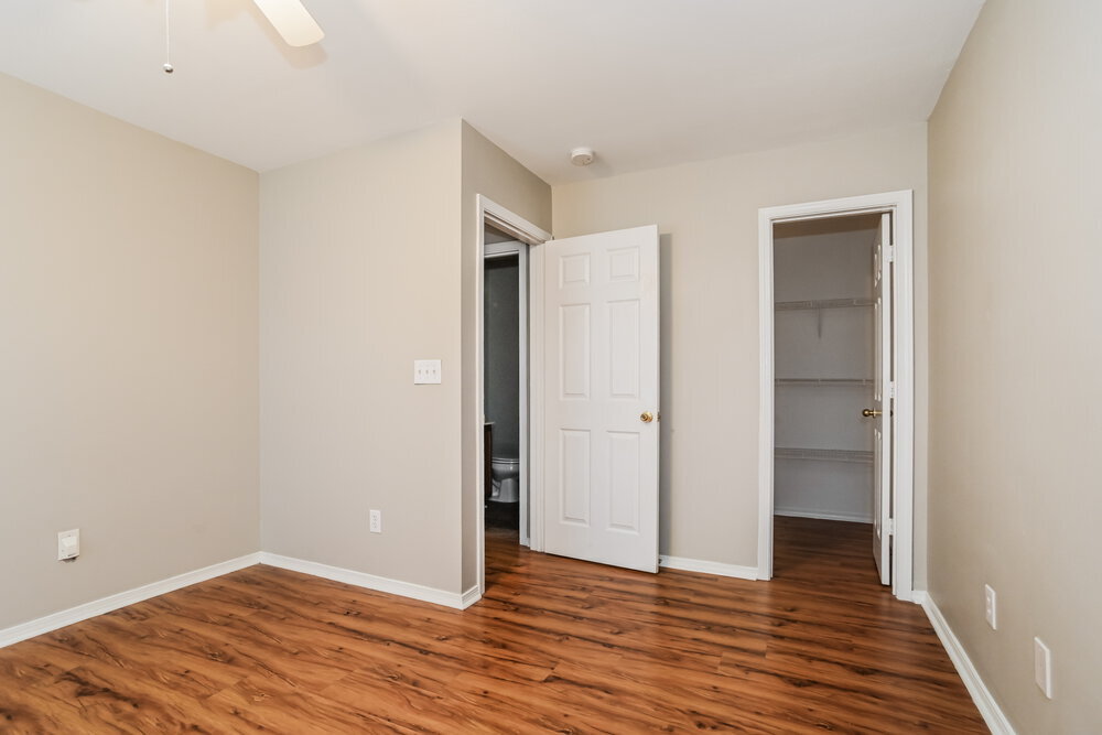 Building Photo - 9112 Old Ash Ct