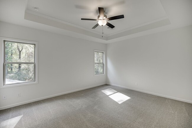 Building Photo - 230 Dragon Dr