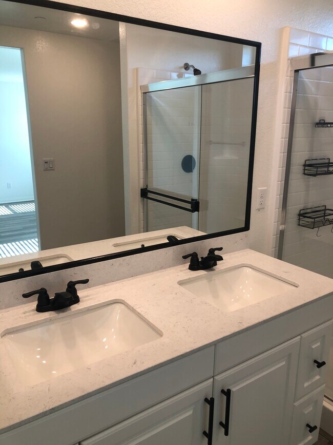 Building Photo - 26756 Calle Celia