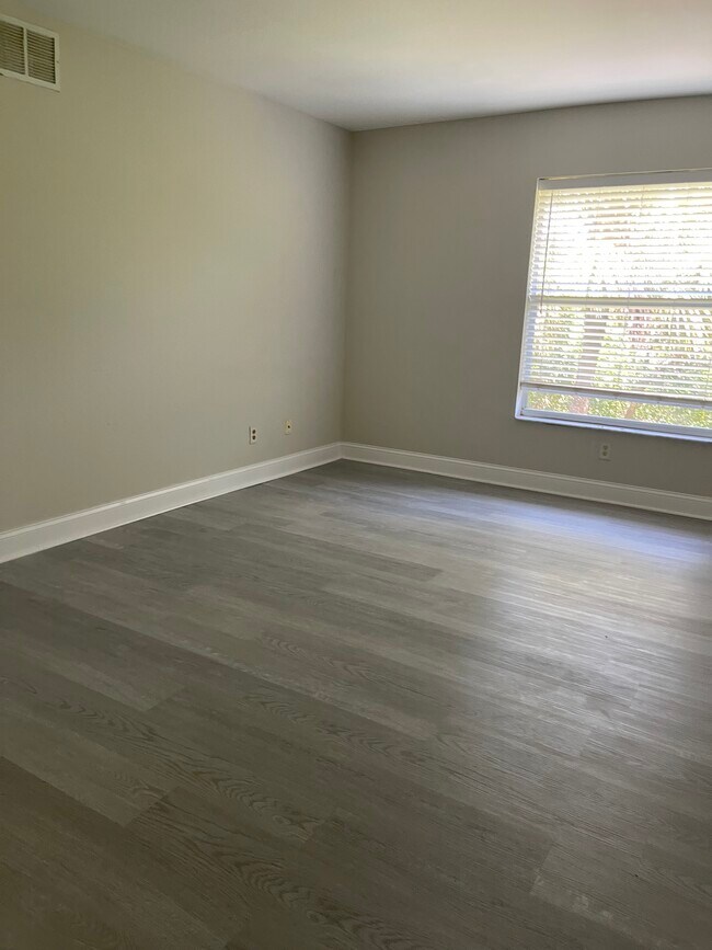 Building Photo - 12361 Notting Hill Ln