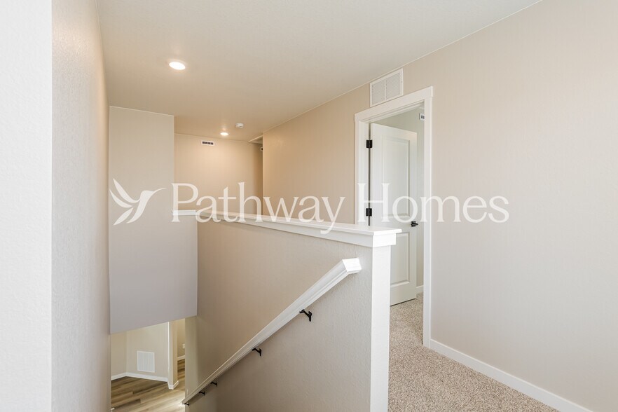 Building Photo - 17902 E 94th Pl