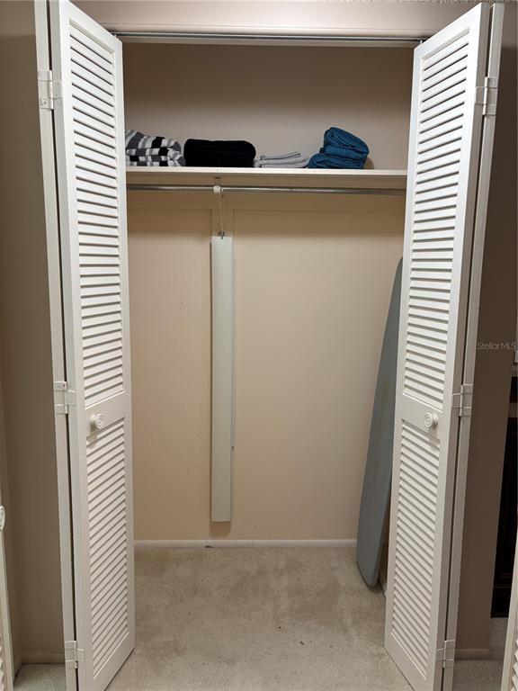 Building Photo - 4750 Cove Cir