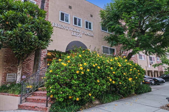 Building Photo - 11670 W Sunset Blvd