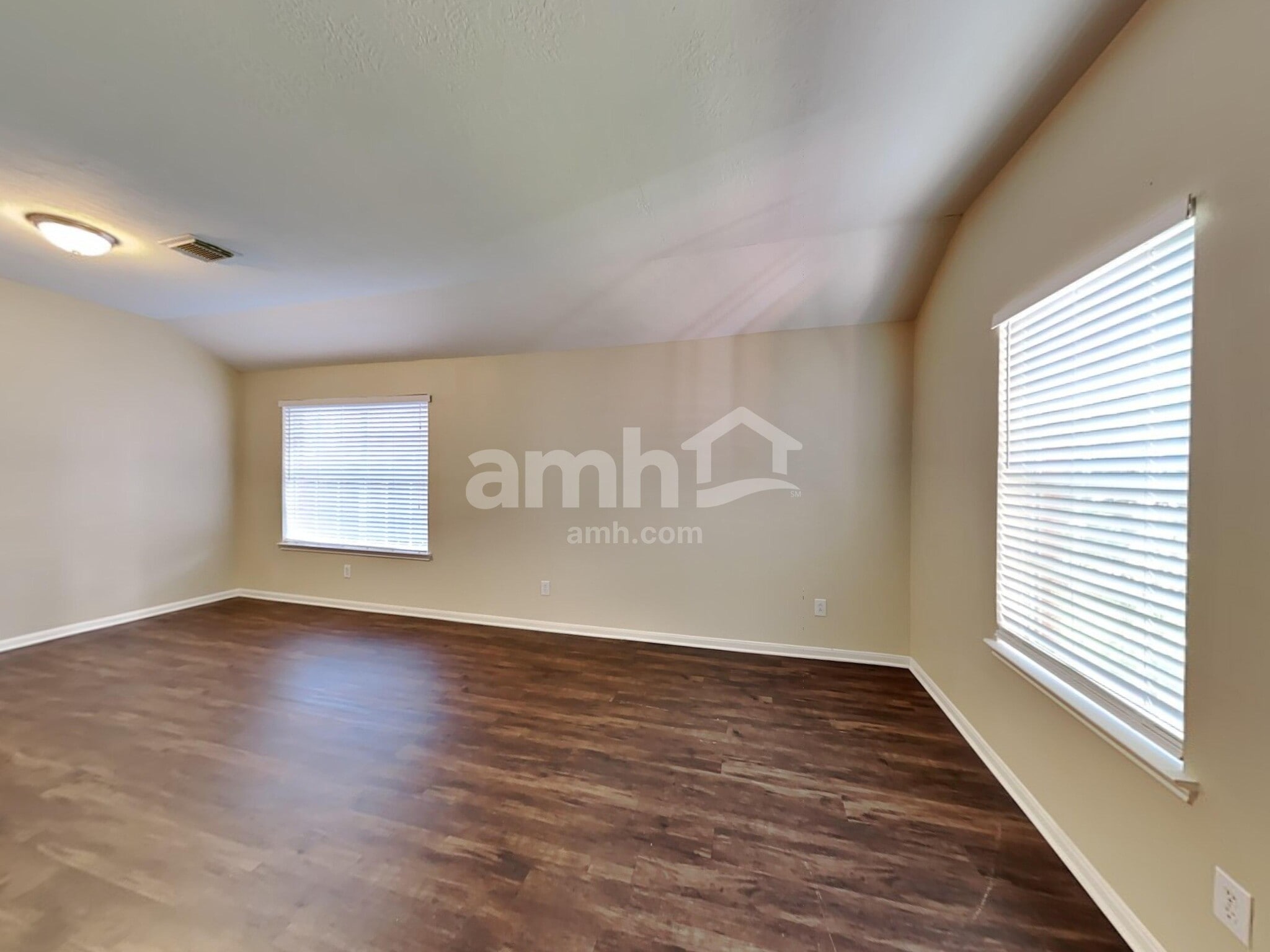 Building Photo - 21706 Oakbridge Park Ln