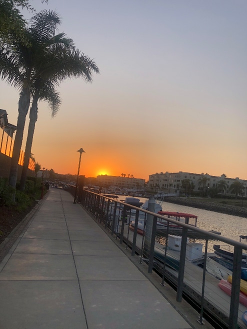 Building Photo - 1901 S Victoria Ave